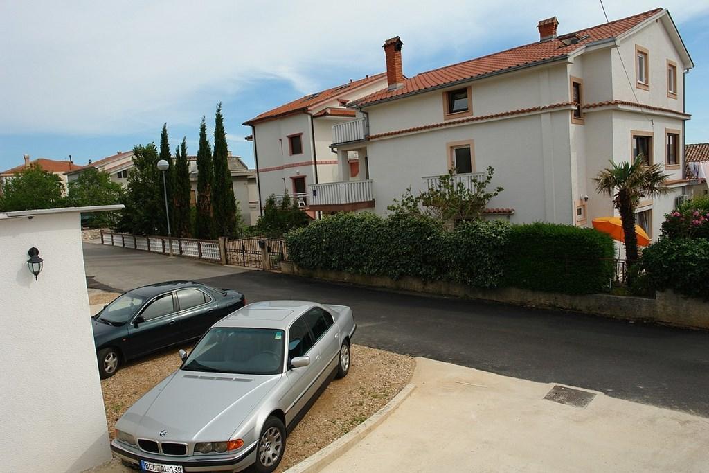 2 Bedroom Amazing Apartment In Crikvenica Δωμάτιο φωτογραφία