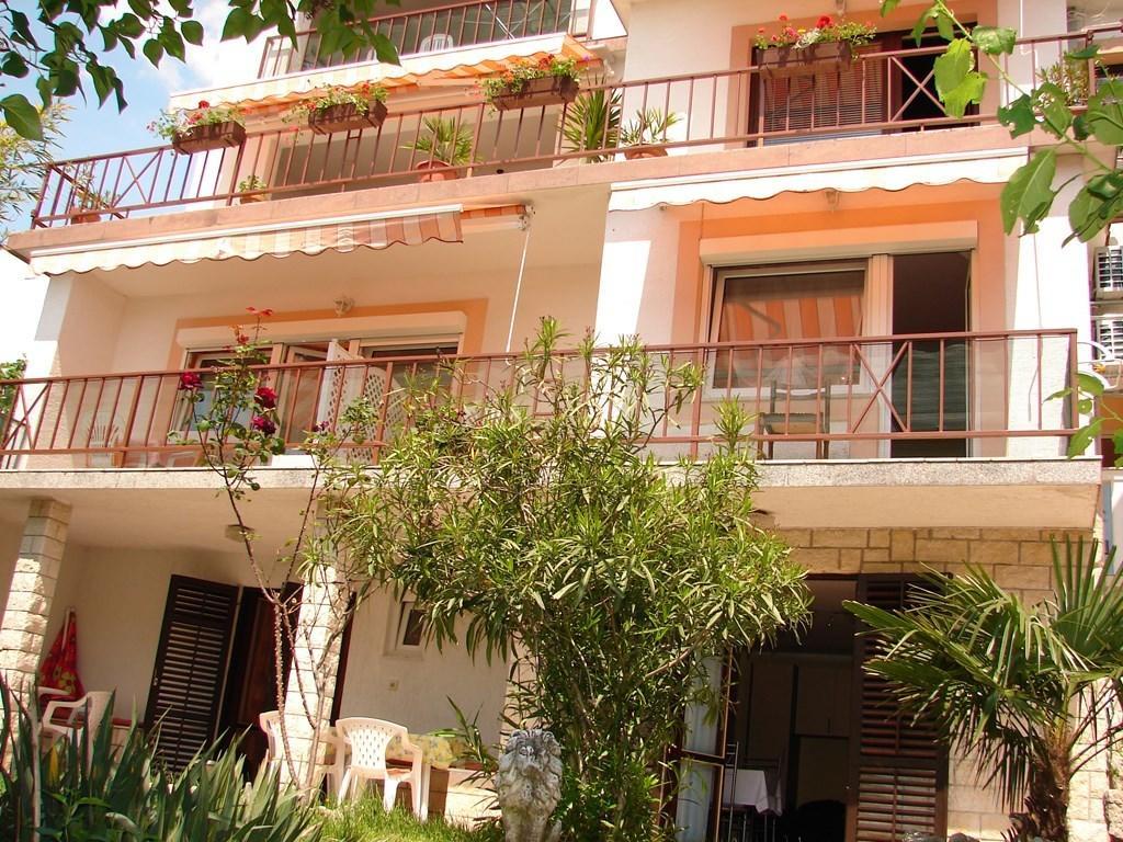 2 Bedroom Amazing Apartment In Crikvenica Δωμάτιο φωτογραφία